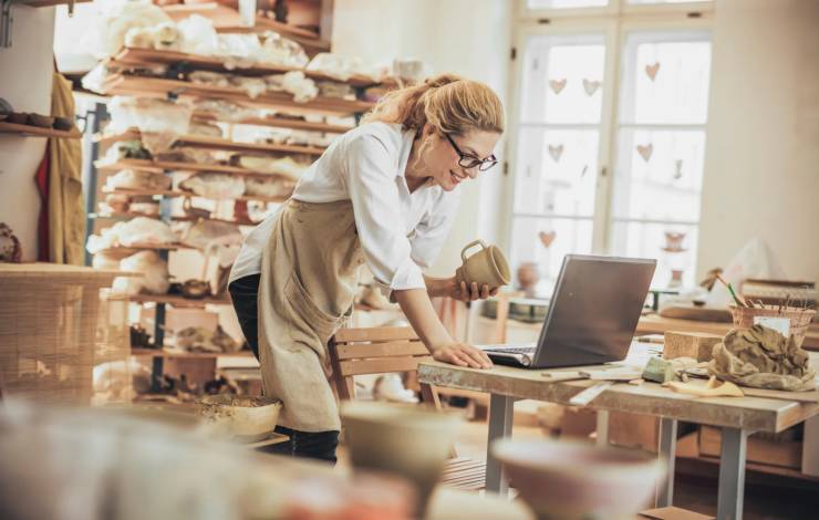 woman working on her business
