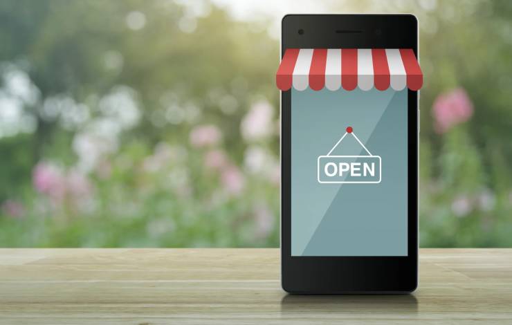 Open for business on smartphone - how to use automation for a better customer experience