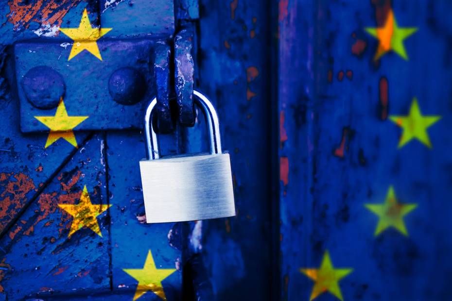 EU flag with padlock GDPR