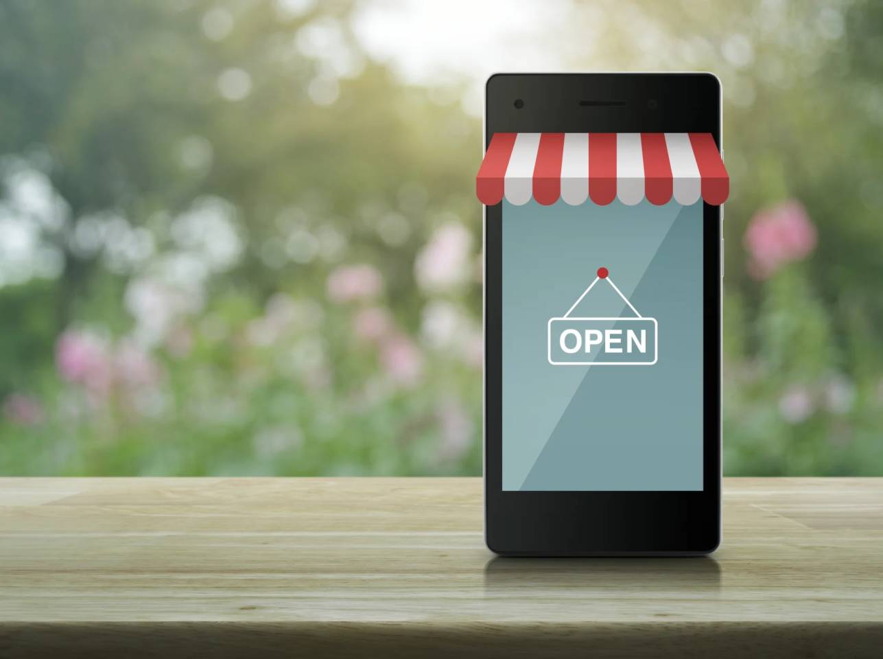 Open for business on smartphone - how to use automation for a better customer experience