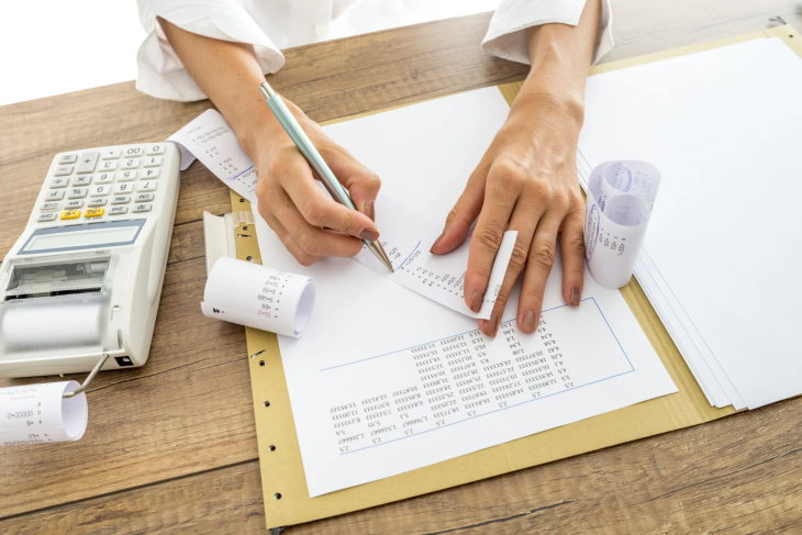 7 Documents Small Business Owners Should Keep For Tax Records